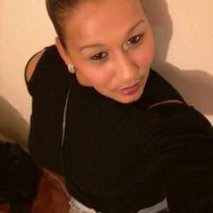 Meet your Posher, Miriam